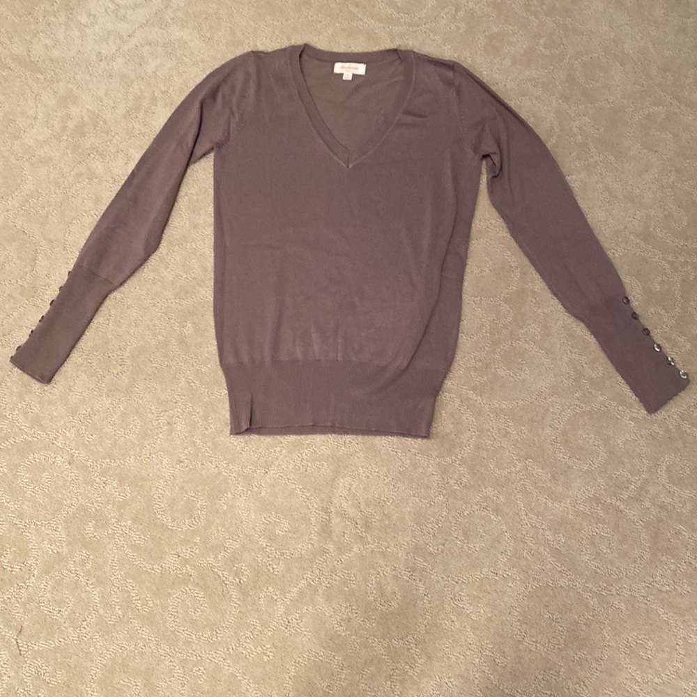 v neck sweater